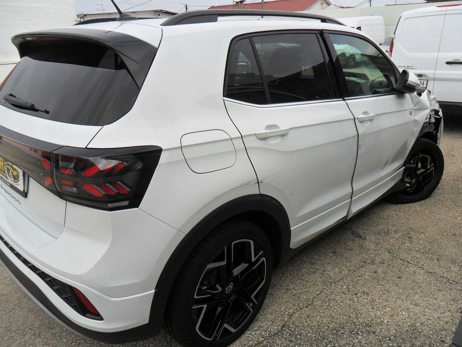 VW T-Cross 1.0 TSI R-Line DSG (2026)