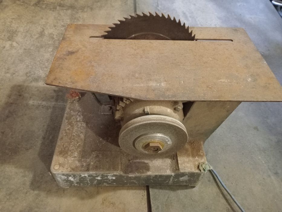 Циркулярка точило " Эолит " СССР  наждак станок заточной электропила