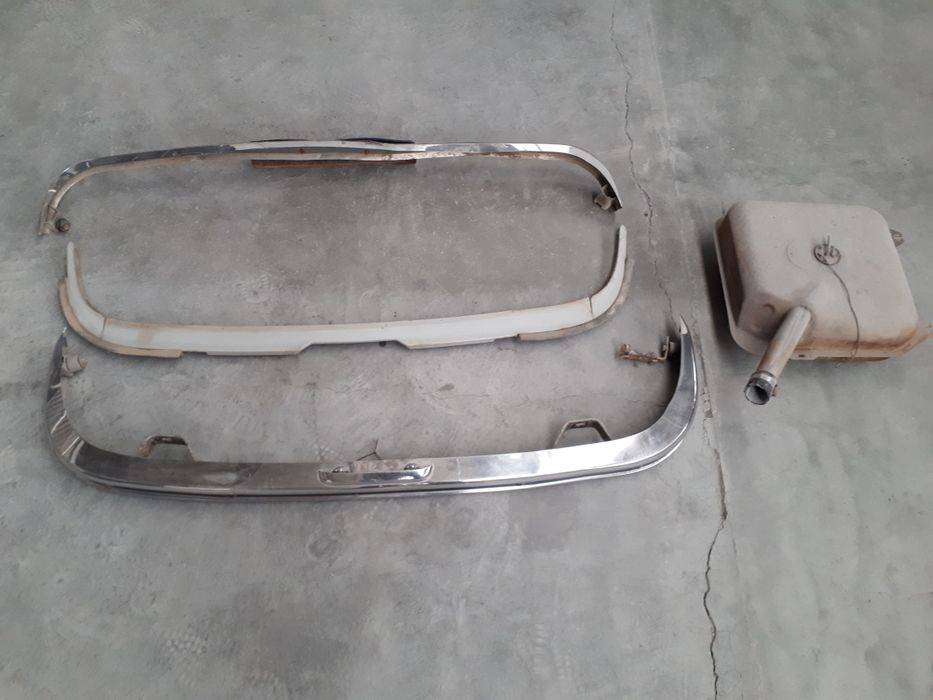 Lote de Peças Peugeot 204 parachoques