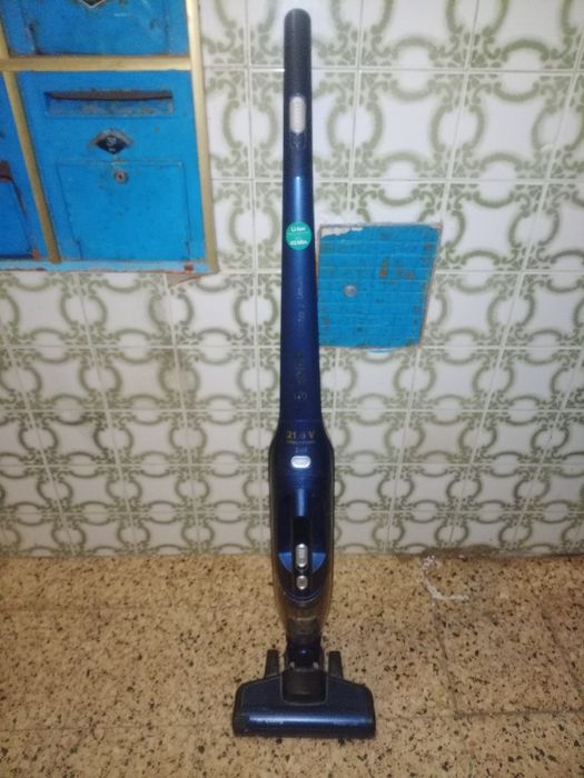 Vendo aspirador vertical bosch