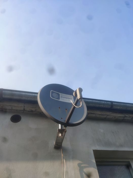 Sprzedam antenę satelitarną