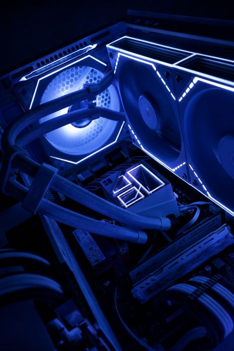 Idealny pc | ryzen 7 3700x | rtx 2070 super | możliwe 32gb | możliwe 1tb | akwarium  | AiO 360mm