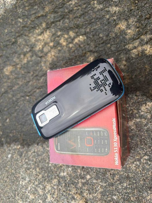 Nokia 5130 Xpress Music новый телефон с комплектом 1020 мАч