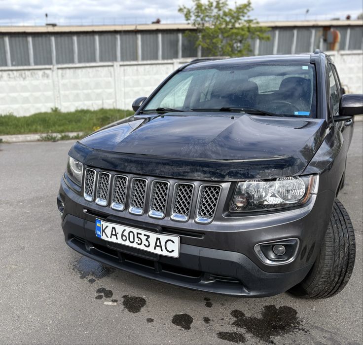 Продам Jeep Compass