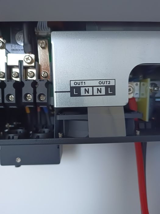 Інвертори та генератори