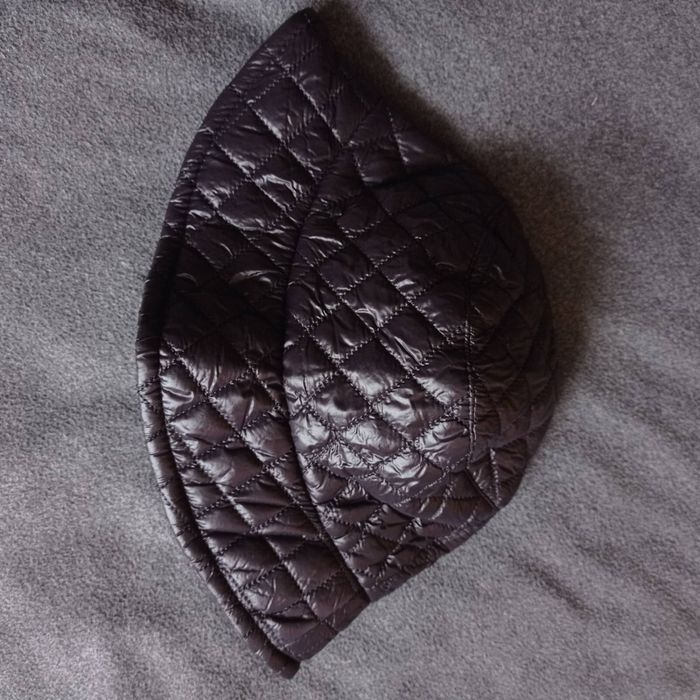 Віддам одяг в чудовому стані