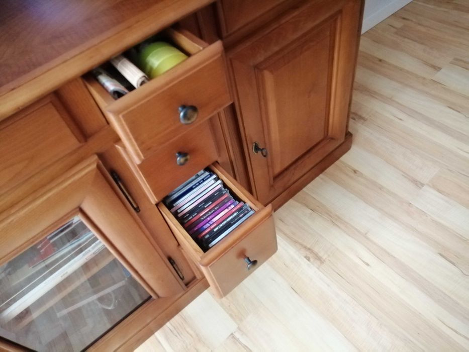 Móvel de sala multifuncional