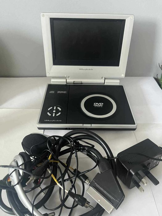 Przenośny odtwarzacz DVD Video podróżne Wharfedale WDP 3377B
