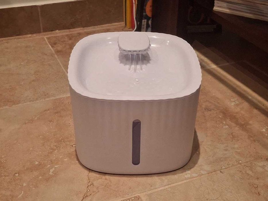 Fonte de água para animais - Bebedouro para Pets