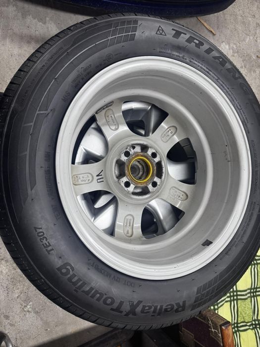 Шины с дисками хундай нові оригінальні