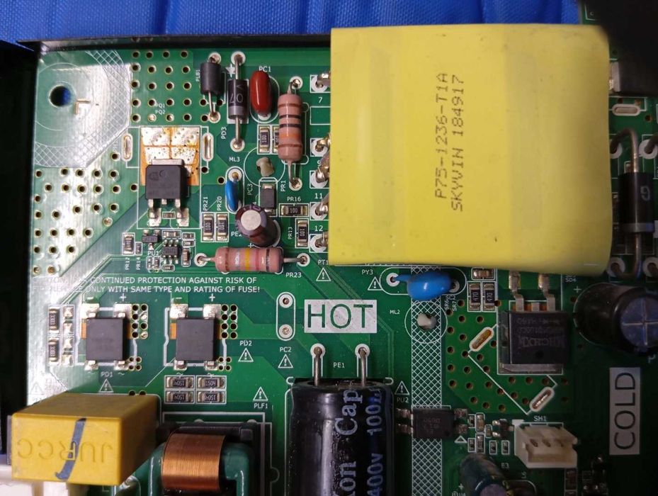 P75-2841V6.0 TV LCD SILVER IP-LE410983 Main Board
