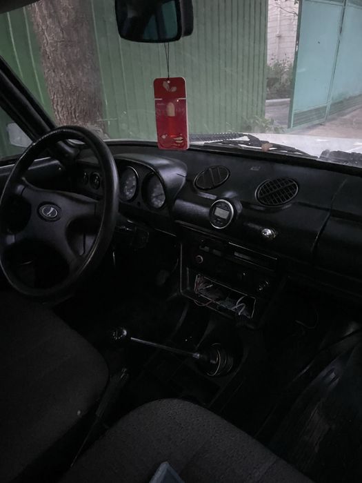 Продам ваз 2106