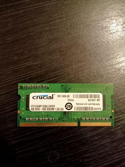 Оперативна пам'ятьDDR3 та DDR2 (4Гб, 1Гб та 512 Мб)