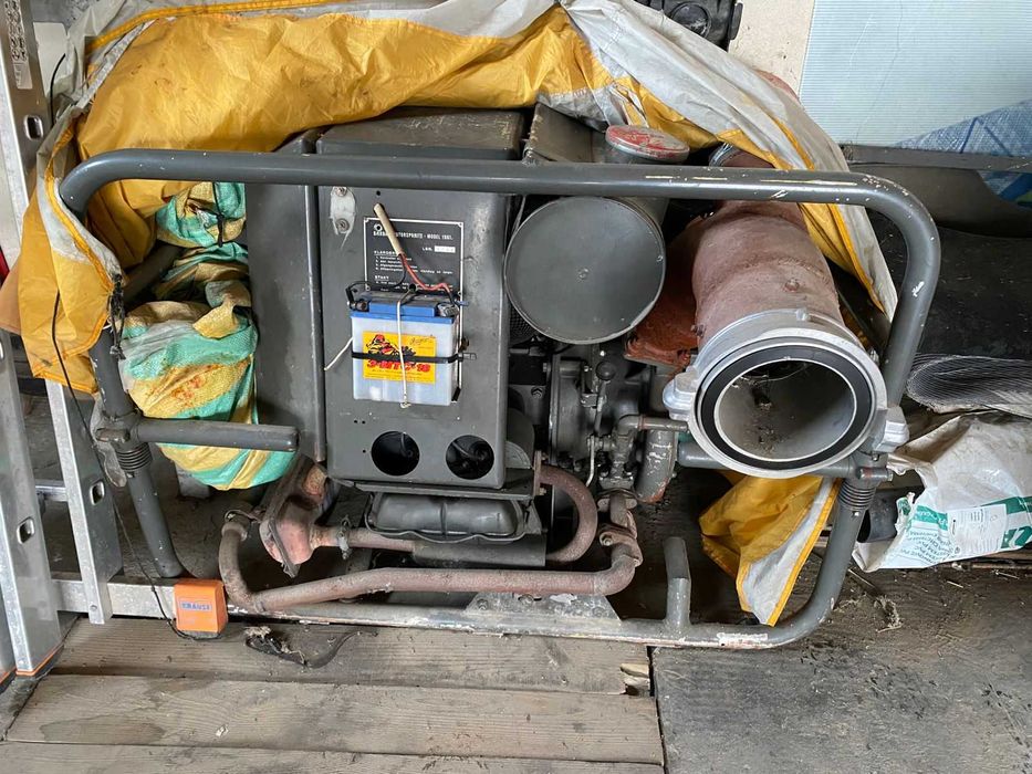 Продам водяну помпу