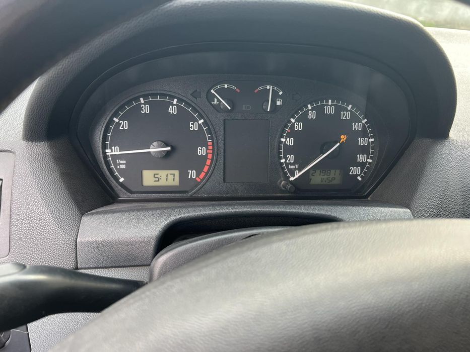 Шкода фабія 1.2л