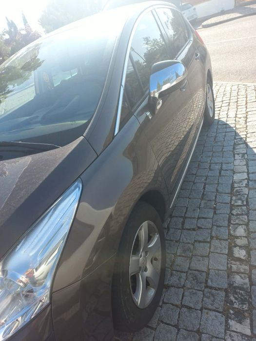 Peugeout 3008 em bom estado