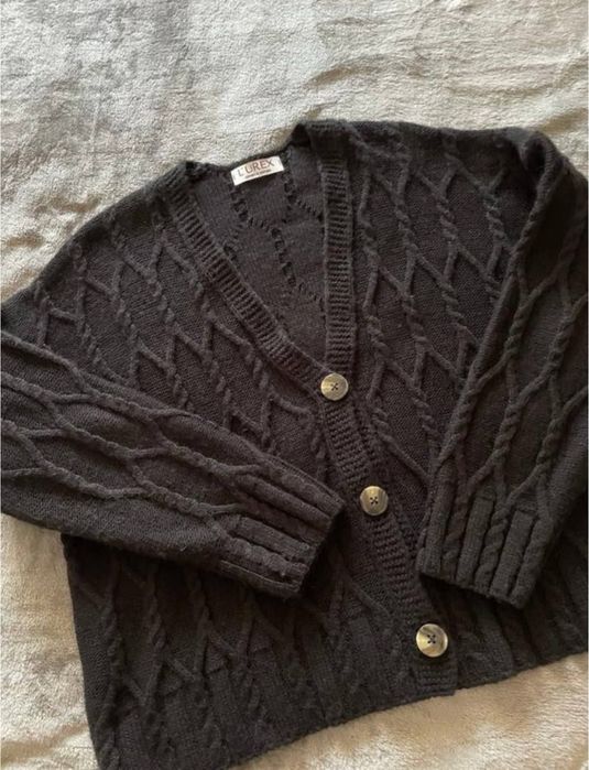 Стильний кардиган на ґудзиках