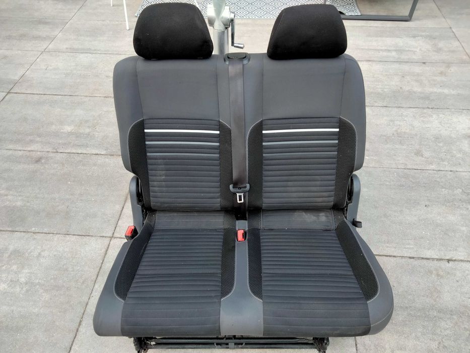 VW CADDY III 3    kanapa fotele 2 rzad siedzenie tylne tyl
