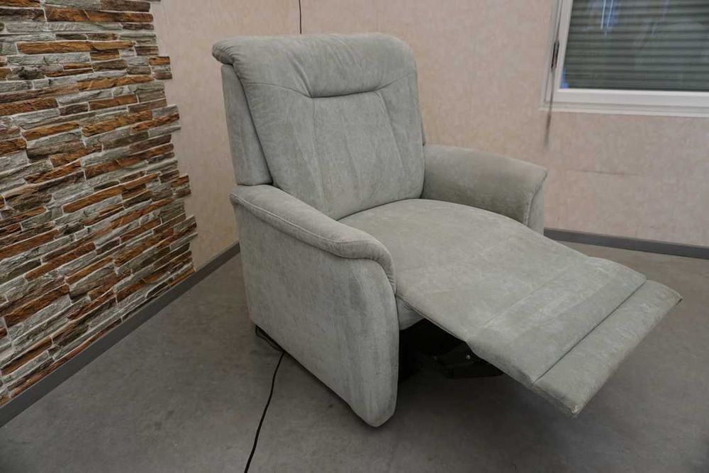 fotel geriatryczny elektryczny duży xxl materiał szer. 100 cm  (w-892)