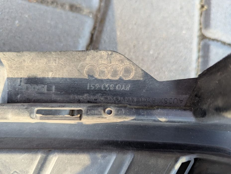 Atrapa grill chłodnicy Audi A3 8Y