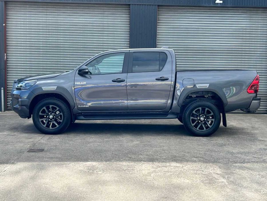 Wynajem auta osobowe Toyota Hilux 4x4 2025 HAK Pick-up HAK 3.5T -10%