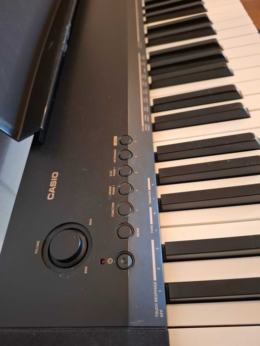 Piano Casio CDP130 + Banco (Como novo)