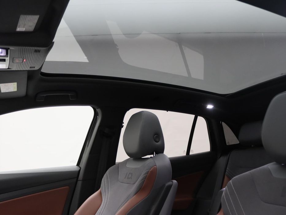 VW ID.4 Pro performance 1st 77kwh 204cvs MAX SOH93%