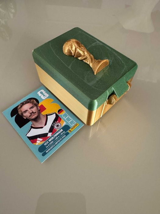 Caixa para Cromos do Mundial 26