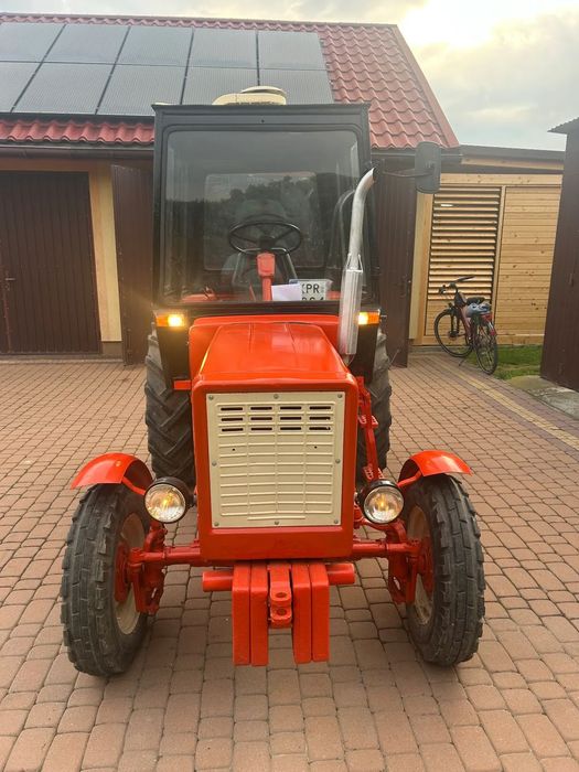 Wladimirec T 25A  Ciągnik rolniczy Wladimirec T 25A