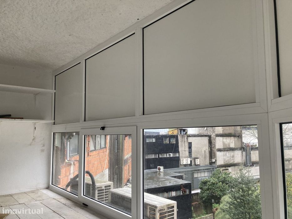 Loja de 11 m² no Shopping Center Brasília - Porto