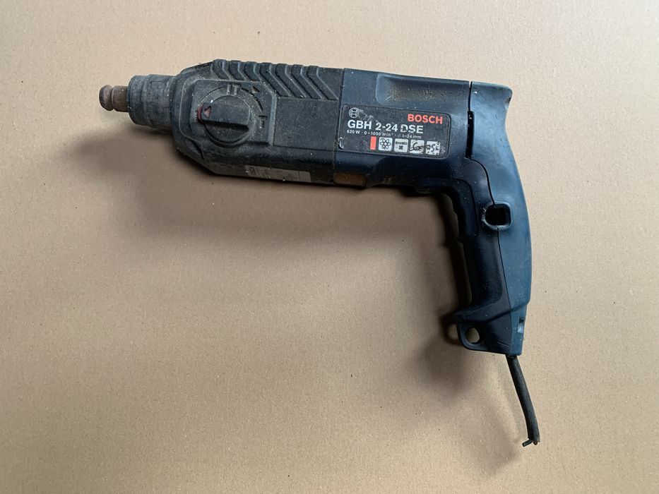 Wiertarka Bosch gbh 2-24 dse uszkodzona