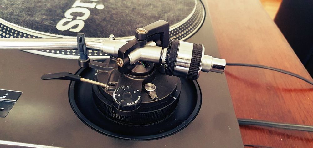 Kultowy gramofon Technics SL1210 MK2