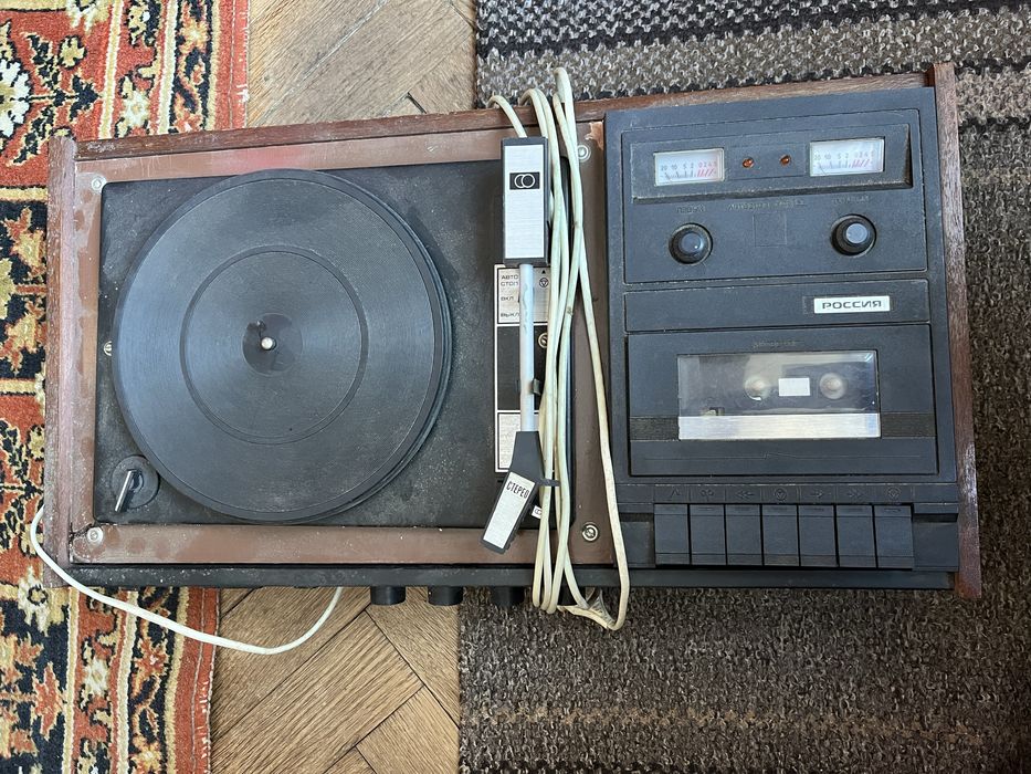 Стереомагнітоелектрофон