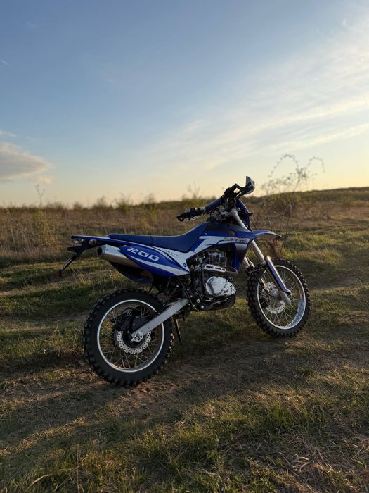 Мотоцикл Sparta Cross 200, синій з білим