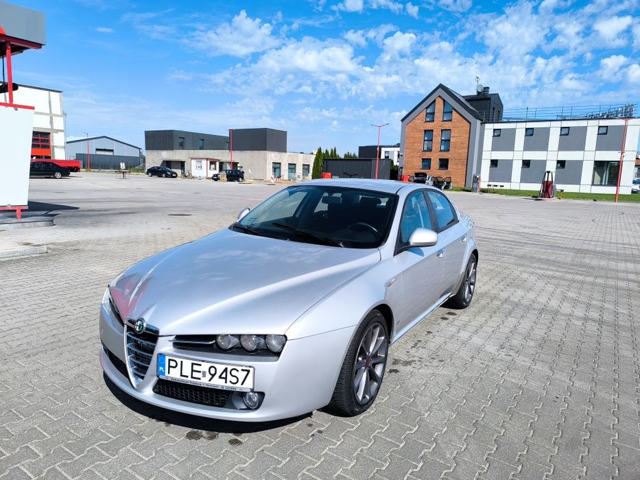 Alfa Romeo 159