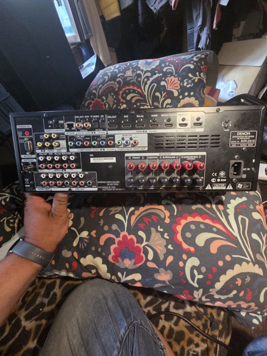 Amplituner denon 7.1