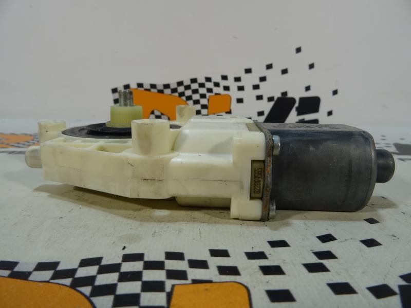 Motor vidro frente direito MERCEDES-BENZ Classe C (W204)