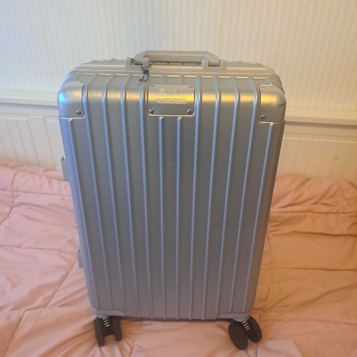 Mala de Cabine com carregador USB e Telemóvel e pousa copo