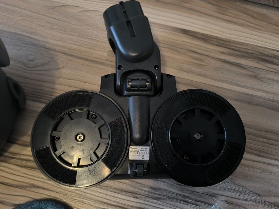 Odkurzacz pionowy Electrolux Pure Q9 stacja mopująca do odkurzacza