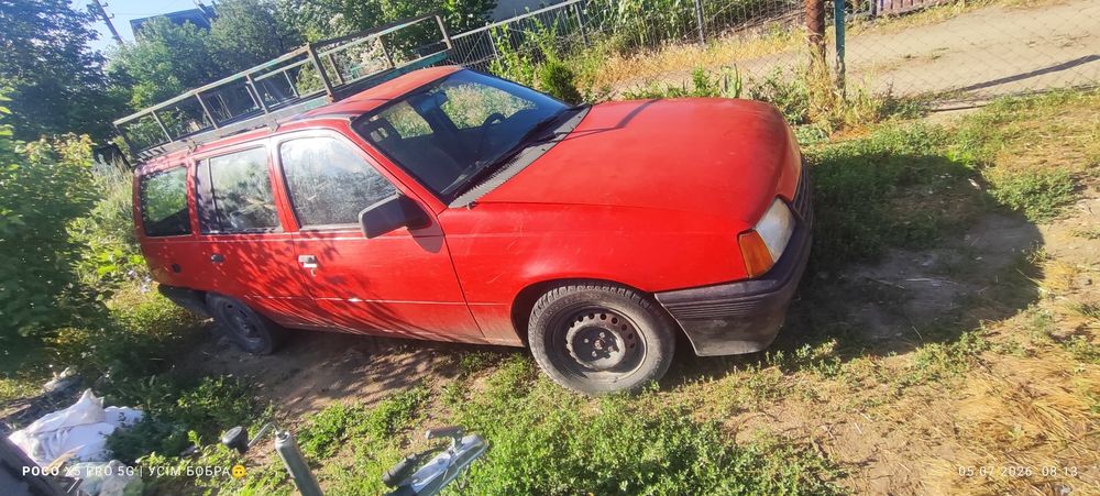 Продам Opel Kadett Caravan 1.3