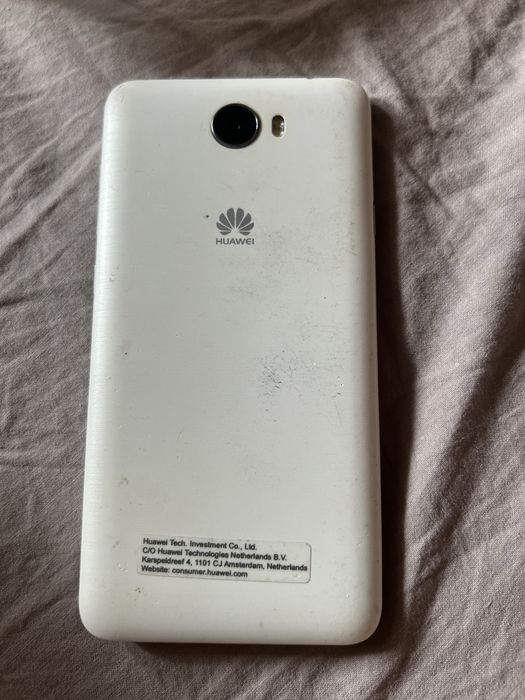 Телефон Huawei CUN-L21