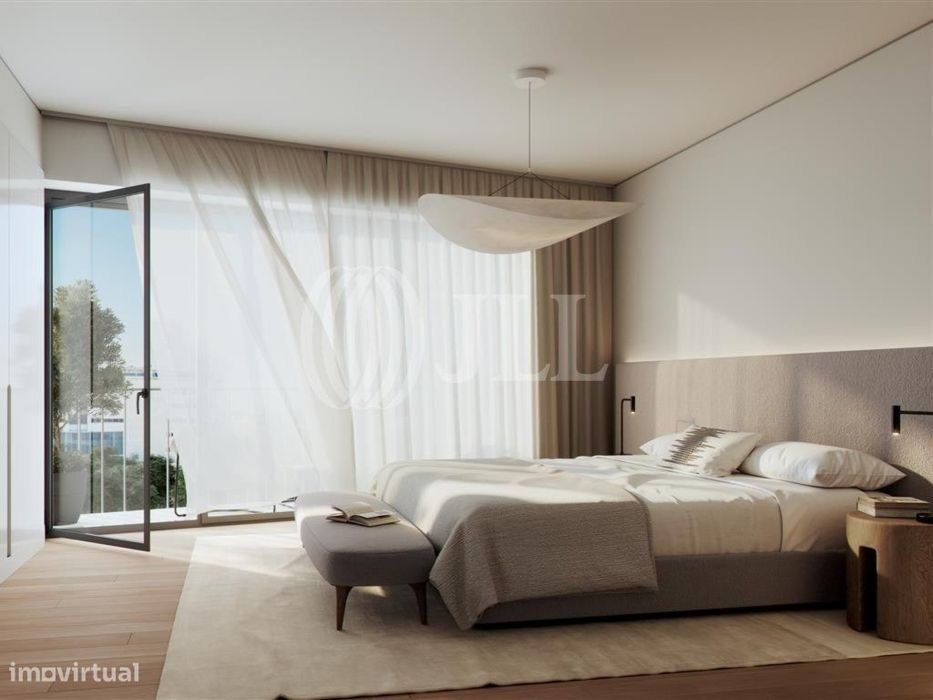 Apartamento T4 com estacionamento, Campo Grande, Lisboa