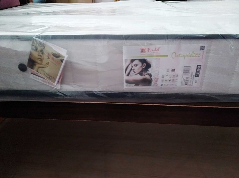 Colchão casal 183 x 133 Ortopédico, NOVO.