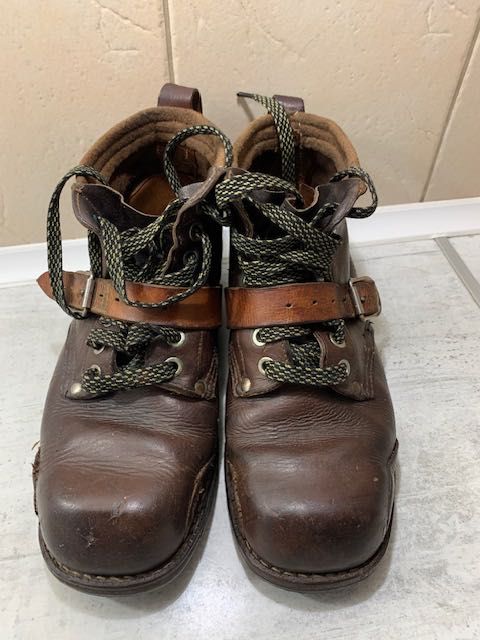 Stare unikatowe skórzane buty do nart narciarskie RETRO rozmiar 37,5 w.23,5 cm