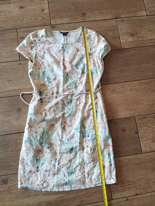 Letnia sukienka w kwiaty S/M