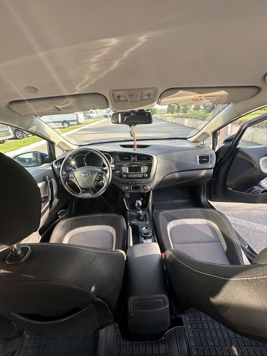 Продам Kia Ceed 2013