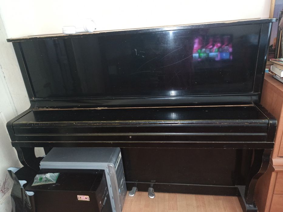 Фортепіано Україна