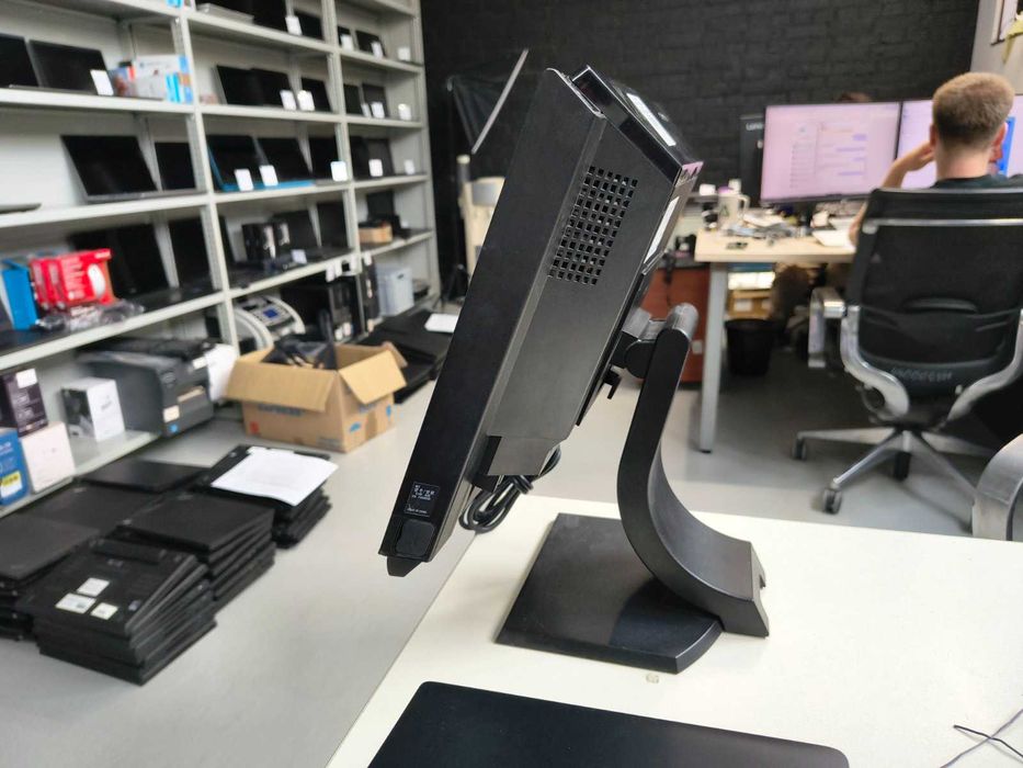 20 шт POS термінал Toshiba 6140-145 (Core i5-6300U/8GB-DDR4-120Gb-SSD)