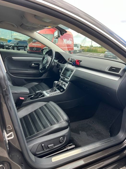 Volkswagen Passat CC / Passat