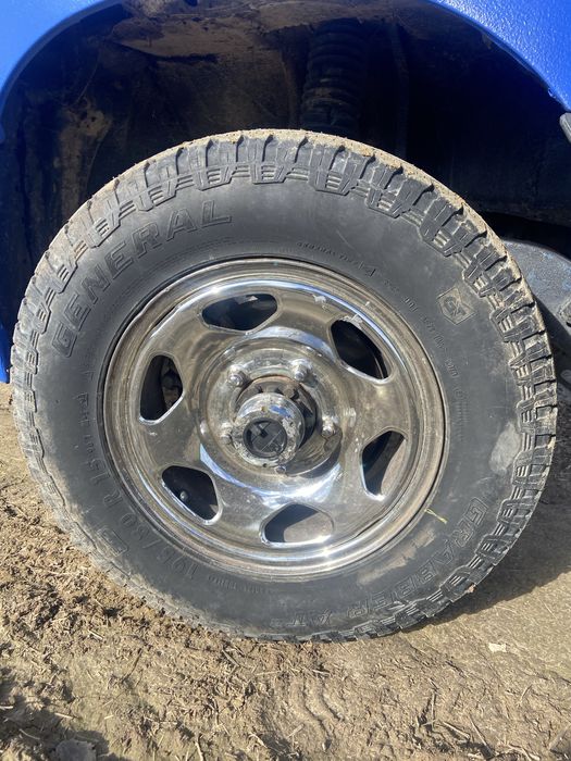 Сузукі    вітара.